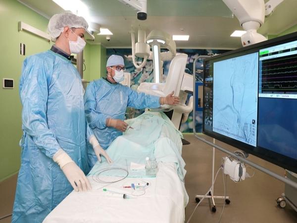 Хирурги флагманских центров сделали более 30 тыс. экстренных операций — Собянин
