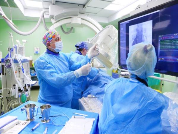 Московские хирурги спасли жизнь ребенку с гигантской аневризмой и тяжелым врожденным пороком сердца 