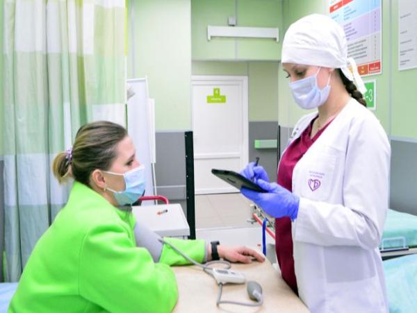 Сергей Собянин: Благодаря специальным планшетам персонал московских больниц может оценить состояние пациента за две-три минуты