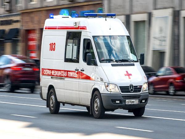 Врачи московской скорой помощи установили временный кардиостимулятор пациенту в состоянии клинической смерти и спасли ему жизнь